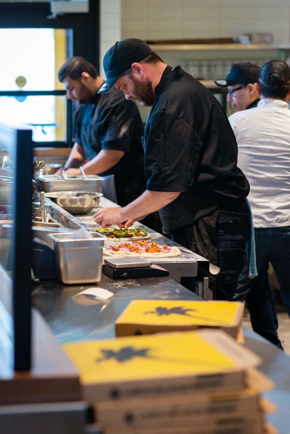 California Pizza Kitchen California Pizza Kitchen   CPK Edmonton Kitchen Pizza Boxes 